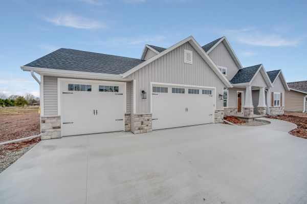 Garage Apron Resurfacing in Jacksonville